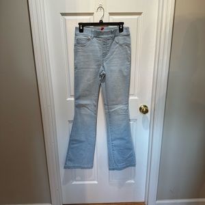 SPANX light denim SZ M flare jeans Excellent condition